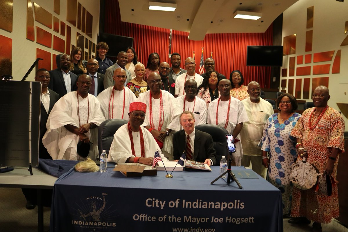 Office of Intl&Latino Affairs (OILA) tweet media
