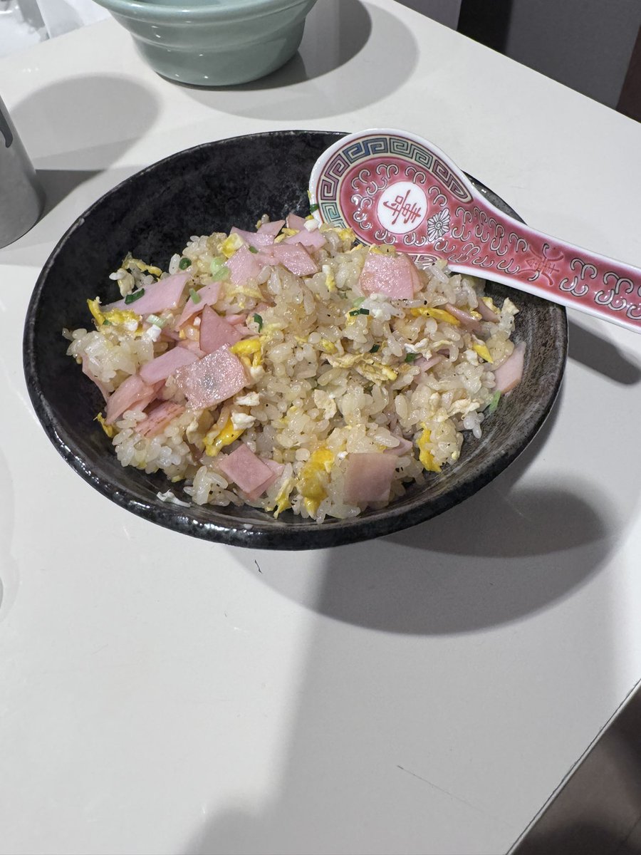 こんな美味いチャーハン作れる人間を放っておくなよみんな