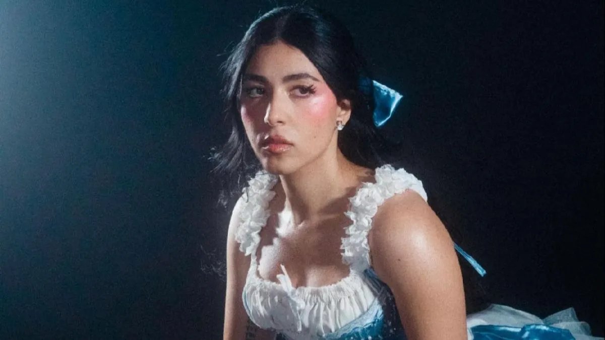 Pom Pom Squad have announced Mirror Starts Moving Without Me, their sophomore album, set for release in October.

Hear their latest single, “Spinning” → cos.lv/t8R950SNqTZ