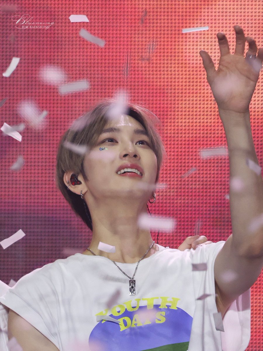 Bluemingforhw's tweet photo. 240727 이펙스 팬콘

혀누 눈이 보석이야ㅜㅜ

#이펙스 #EPEX #백승 #BAEKSEUNG https://t.co/FhkLlKJKOu