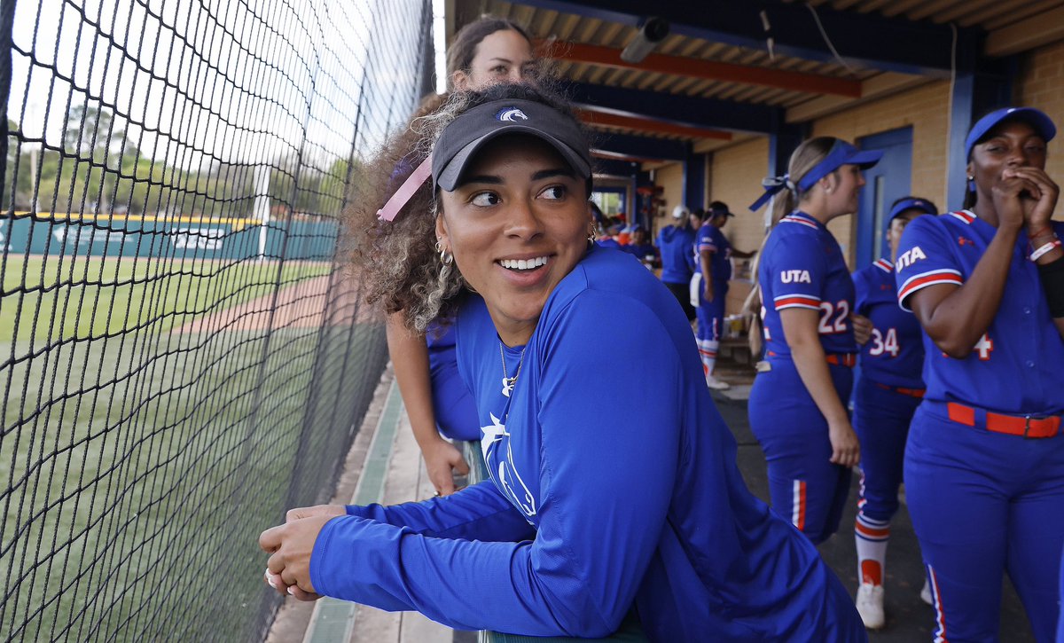 UTA Softball tweet media