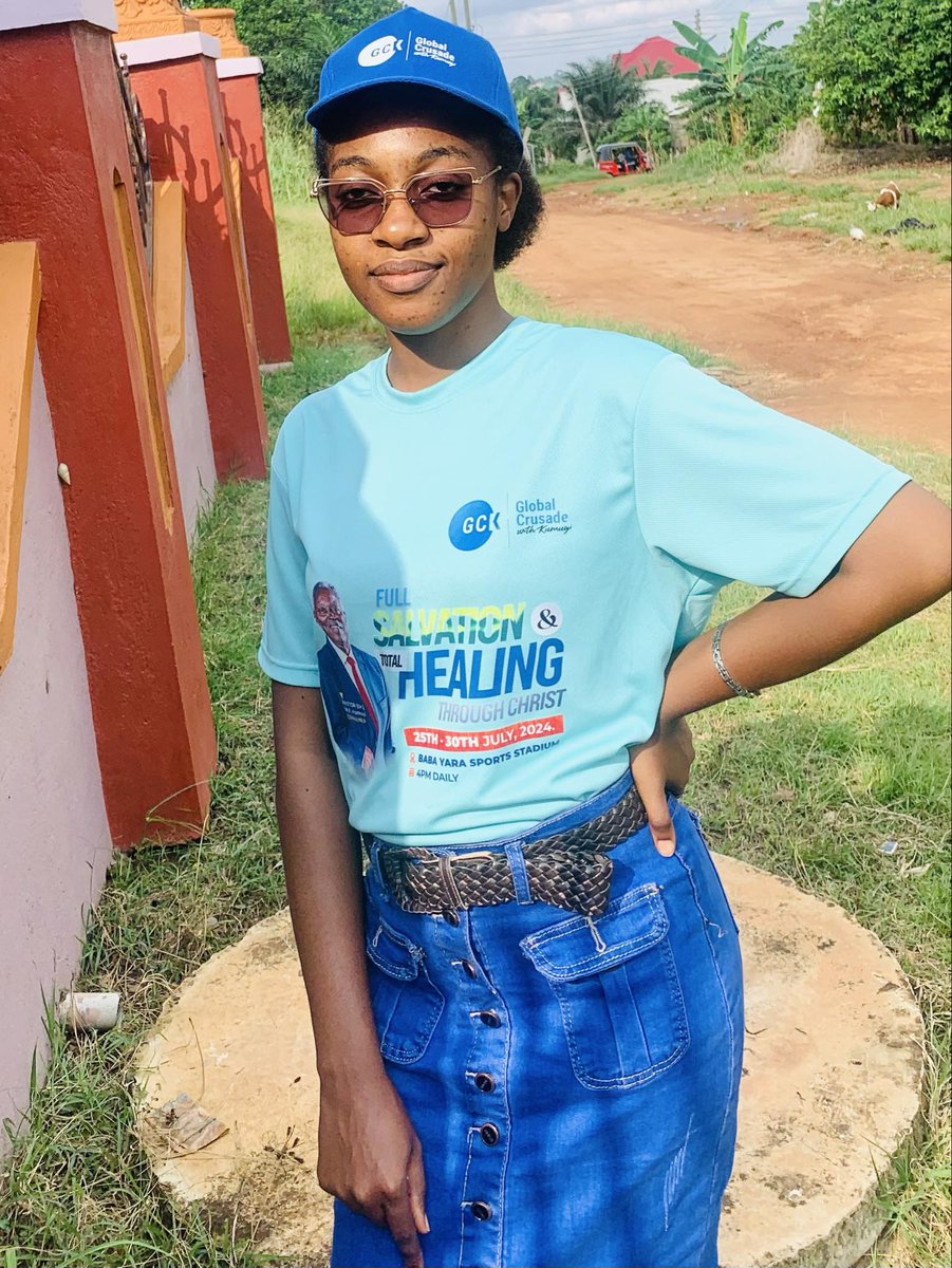 RuthSarpong15's tweet photo. Aseda Y3de ma Nyame(we give all thanks to the Lord)
What a way to bring #GCKinKumasi to the end!.. Avalanche of blessings thereafter, we believe!!!!

#DLconversations
#GCk
#GCKgrandfinale
#GlobalcrusadewithKumasi https://t.co/6jdUfK4yUk