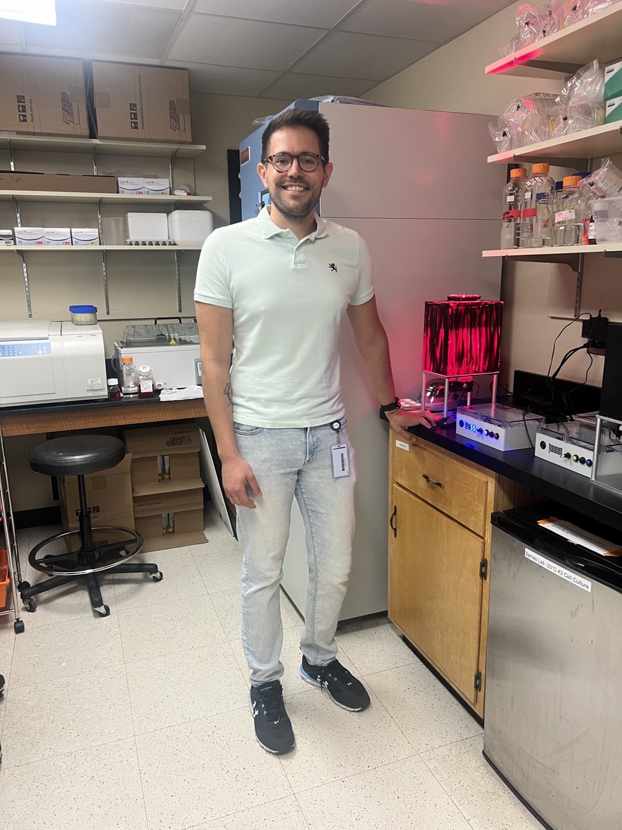 Dr. Ryan Barnes is a Research Assistant Professor in the Cancer Biology Department and a member of the Cancer Center. Ryan was a postdoctoral fellow at the University of Pittsburgh with Dr. Patricia Opresko. While at the University of Pittsburgh, he published a Nature Structure