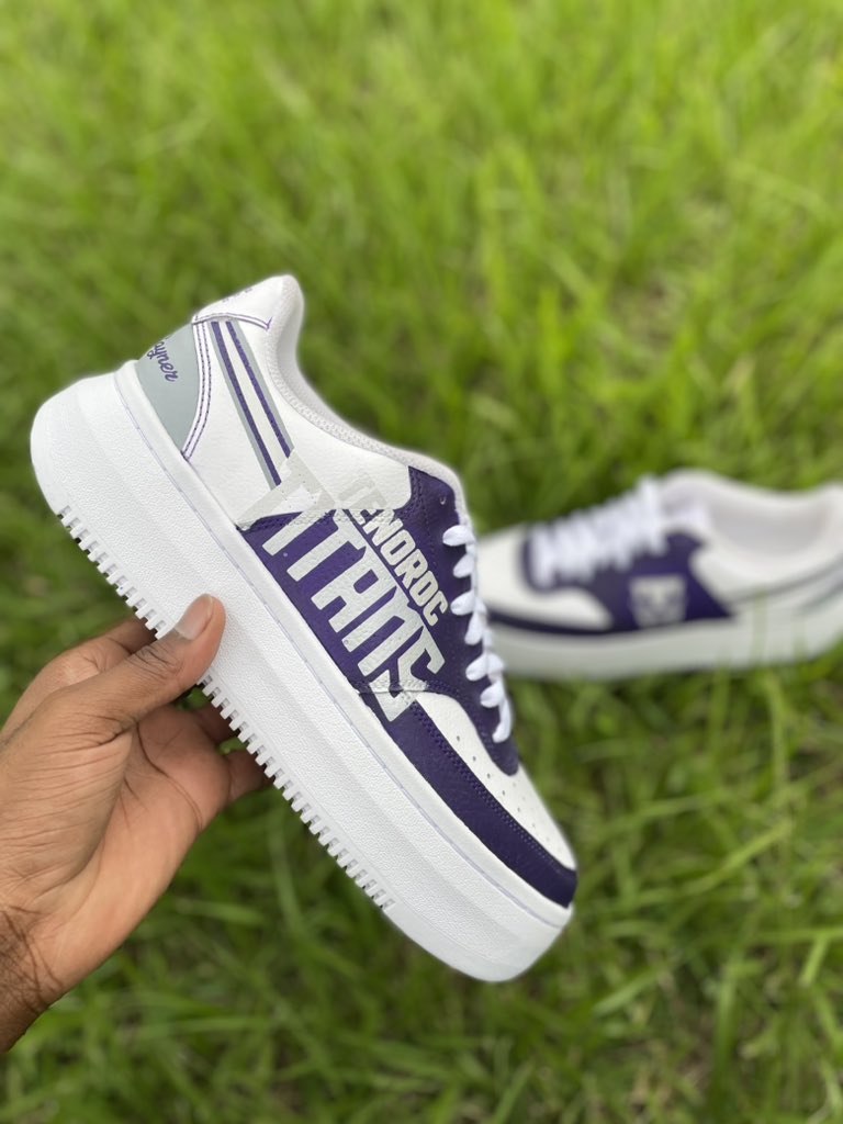 HitdisNob's tweet photo. KUSTOM TENOROC TITANS NIKES ⚔️💜🩶 https://t.co/7Jo3JwAvYS
