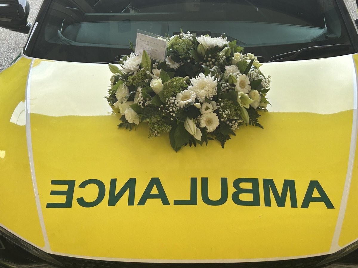 Daren Mochrie QAM (@daren_mochrie) on Twitter photo Spent today in Southport thanking <a href="/NWAmbulance/">North West Ambulance Service</a> staff who dealt with yesterday’s truly terrible incident. I then spent time in our Emergency Operations Centre thanking staff there too. Our thoughts are with the Southport community and those who have tragically lost loved ones. Spent today in Southport thanking <a href="/NWAmbulance/">North West Ambulance Service</a> staff who dealt with yesterday’s truly terrible incident. I then spent time in our Emergency Operations Centre thanking staff there too. Our thoughts are with the Southport community and those who have tragically lost loved ones.