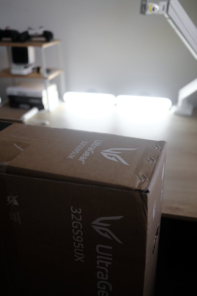 user_jaxxie's tweet image. Upgraded my Monitor to this @UltraGearGaming 32GS95UX and its a BEAST.