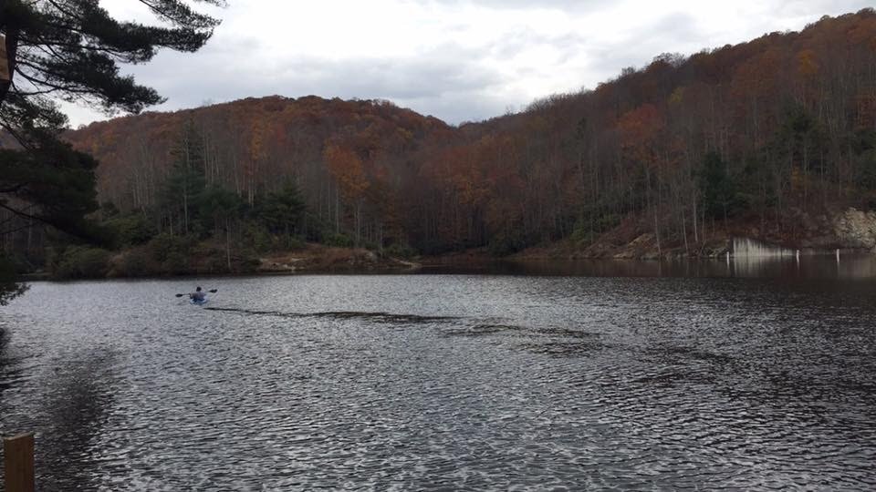 goneers's tweet photo. Kayaking in the mountains #randomshitposting https://t.co/JZg1GK9TpA