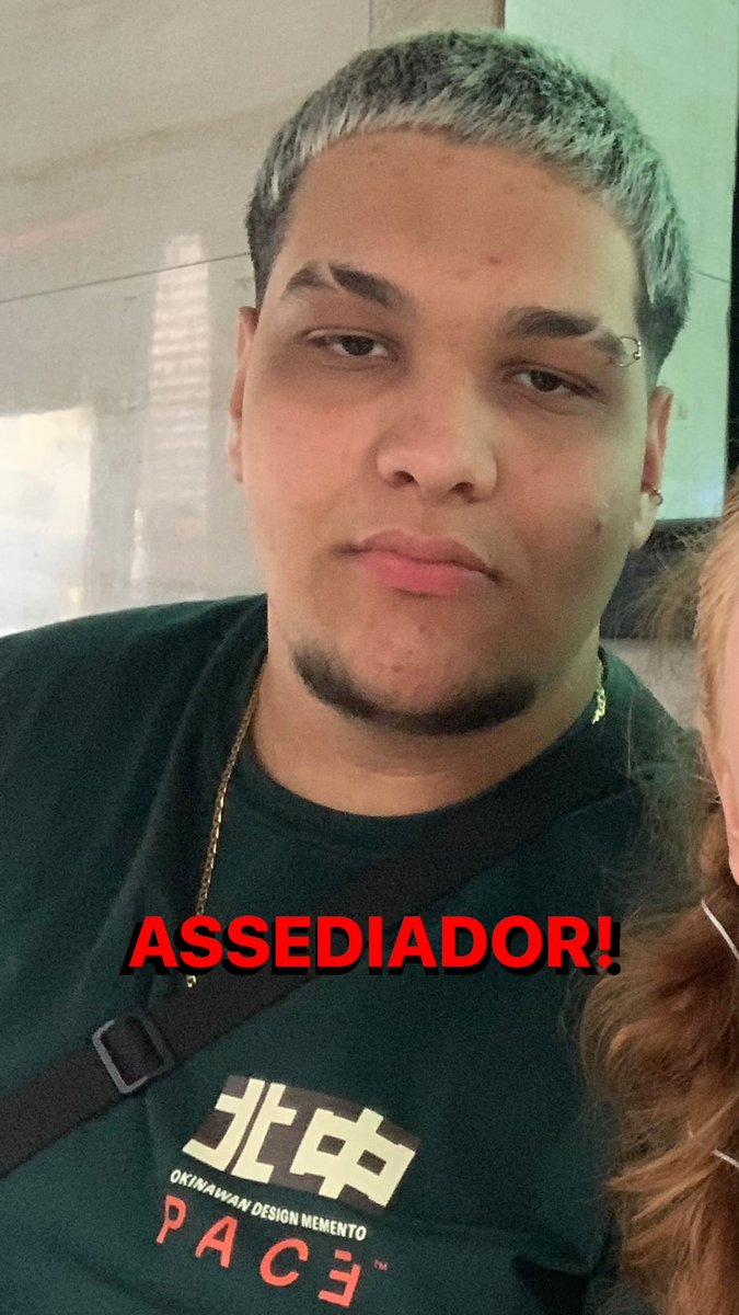 yasmimslemos's tweet photo. Vcs acham que eu ia perder 2 anos da minha vida tentando "ferrar" alguém cuja vida já é uma merda? 

Na msm casa não tinha somente eu, minha amg e o abusador. Estavam pai, madrastra, irmã, irmão e avó da minha amg. Estes que tbm viam o criminoso como uma pessoa boa e da família. https://t.co/s2CeHqpClZ