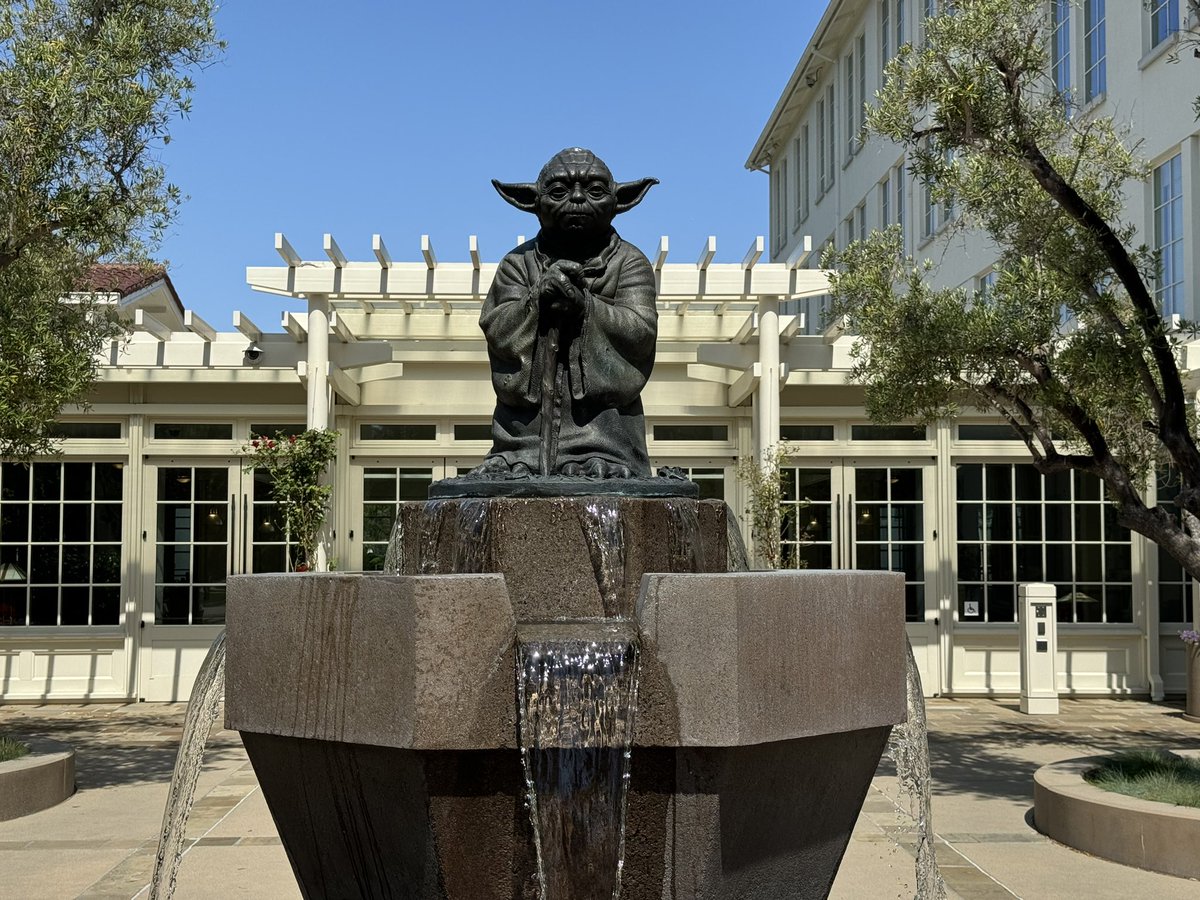 From a trip to Lucasfilm a few weeks ago. A place full of magic and beauty. 
#yoda
#StarWars