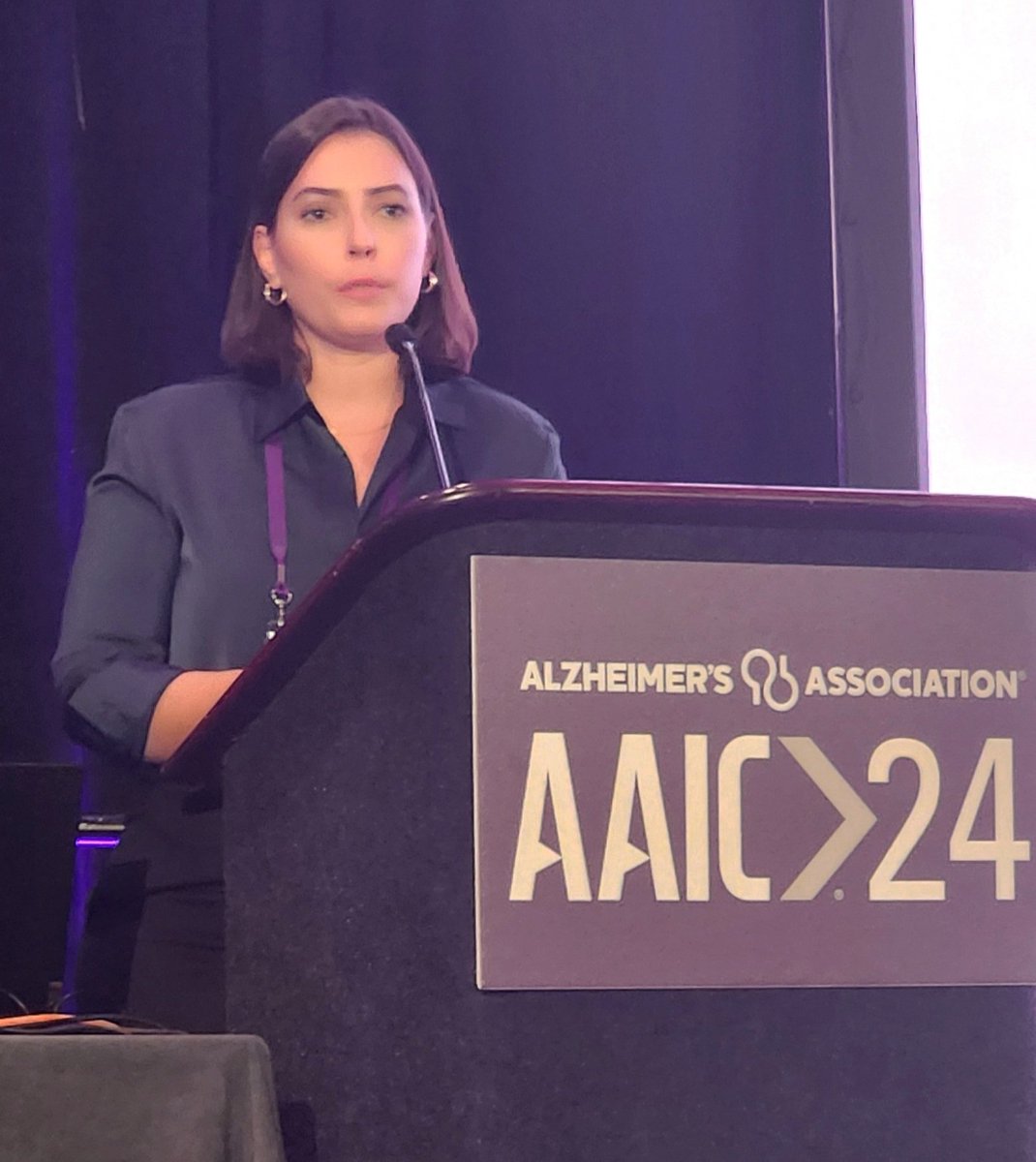 Paulo Caramelli (@caramellipaulo) on Twitter photo Great presentation by Clarisse Friedlaender at @AAIC24 on some results of a controlled trial investigating the cognitive effects of literacy training in illiterate adults in Brazil. Study coordinated by <a href="/Elisa_Resende_/">Elisa Resende</a>
<a href="/grinberg_t/">Lea T. Grinberg, M.D, Ph.D</a>
<a href="/cogneuroufmg/">CogNeuro_UFMG</a> Great presentation by Clarisse Friedlaender at @AAIC24 on some results of a controlled trial investigating the cognitive effects of literacy training in illiterate adults in Brazil. Study coordinated by <a href="/Elisa_Resende_/">Elisa Resende</a>
<a href="/grinberg_t/">Lea T. Grinberg, M.D, Ph.D</a>
<a href="/cogneuroufmg/">CogNeuro_UFMG</a>