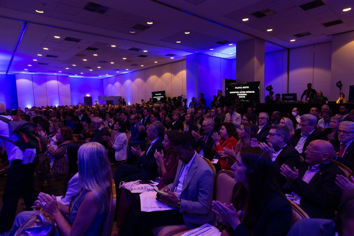 CEPI (@cepivaccines) on Twitter photo That’s a wrap on the Global Pandemic Preparedness Summit 2024 👏
The two-day summit, co-hosted by <a href="/minsaude/">Ministério da Saúde 🩵</a>, <a href="/fiocruz/">Fiocruz</a>, and CEPI featured more than 20 sessions and 80 speakers, advancing critical conversations that will help better prepare the world for future pandemic threats. That’s a wrap on the Global Pandemic Preparedness Summit 2024 👏
The two-day summit, co-hosted by <a href="/minsaude/">Ministério da Saúde 🩵</a>, <a href="/fiocruz/">Fiocruz</a>, and CEPI featured more than 20 sessions and 80 speakers, advancing critical conversations that will help better prepare the world for future pandemic threats.