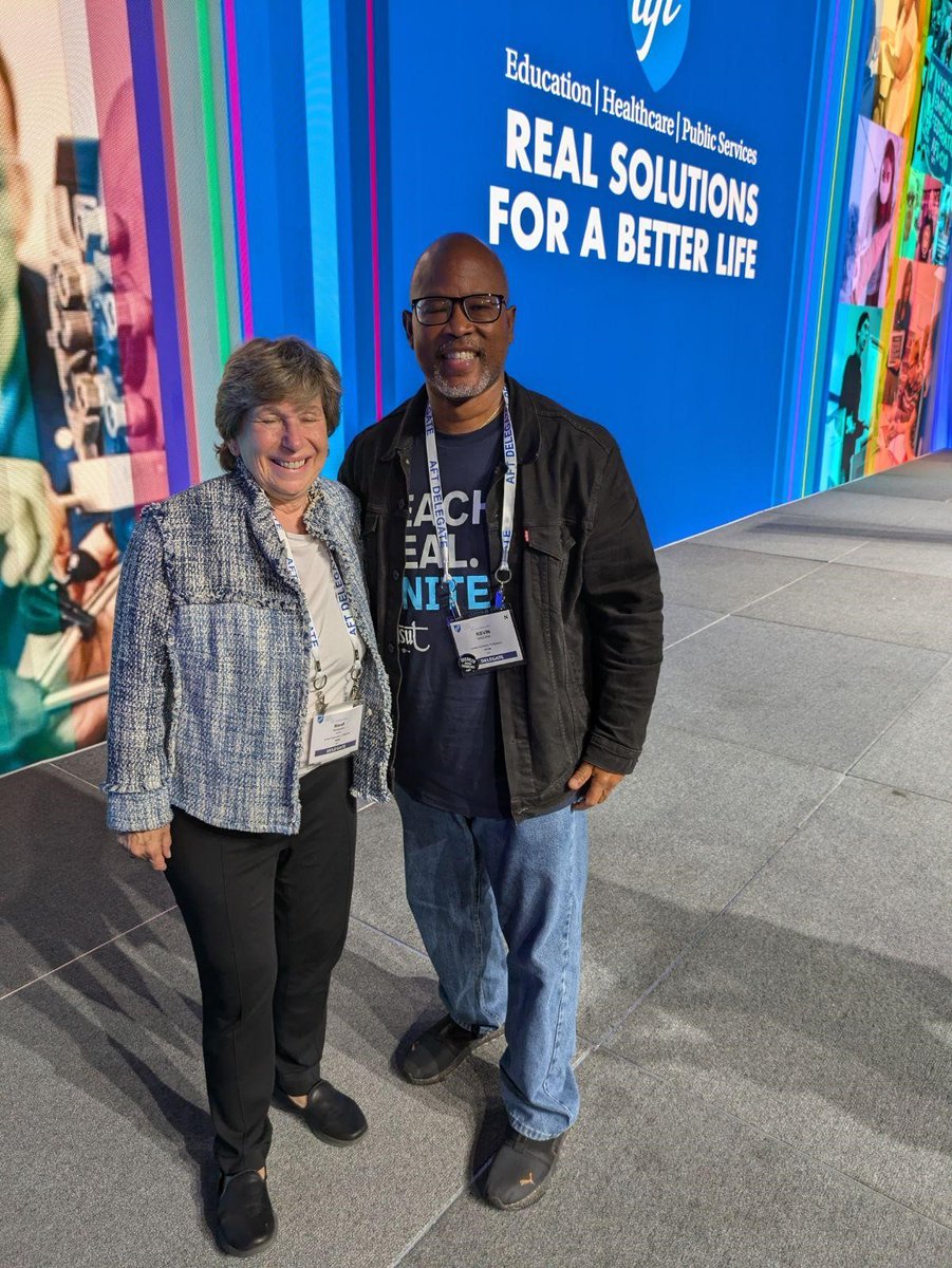 #uupbuffalocenter Treasurer, Kevin Ragland, represented our #uup chapter at the 2024 AFT Convention in Houston last week!  Pictured, Kevin with Randi Weingarten, President of AFT, and Fredrick C. Ingram, Secretary-Treasurer of AFT.