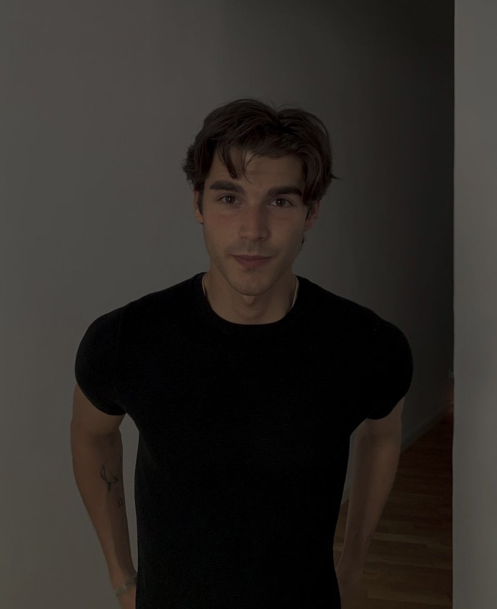 expiredsovl's tweet photo. ⠀ ⠀ ⠀ ⠀
⠀ ⠀
                        ezra   de   monaco
               prince héritier monégasque
⠀ ⠀ ⠀ 
 ⠀ ⠀ ⠀ https://t.co/DEZMmmlMYh
