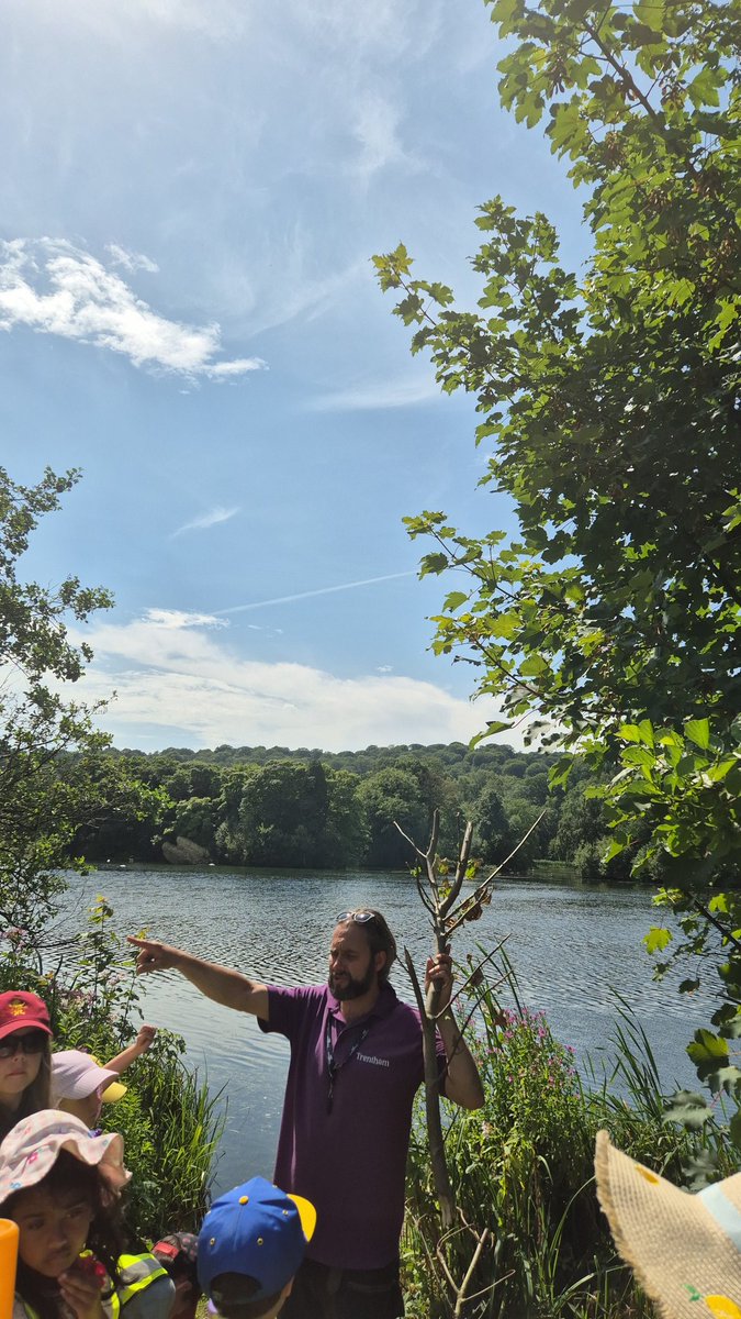 Edenhurst Edventures (@epsedventures) on Twitter photo A fascinating talk about Trentham's beaver family, before a walk to find some of their handywork on the estates trees. Thank you Duncan, for an amazing day at <a href="/TrenthamEstate/">Trentham Estate</a> #EPS #Edventures #holidayclub A fascinating talk about Trentham's beaver family, before a walk to find some of their handywork on the estates trees. Thank you Duncan, for an amazing day at <a href="/TrenthamEstate/">Trentham Estate</a> #EPS #Edventures #holidayclub