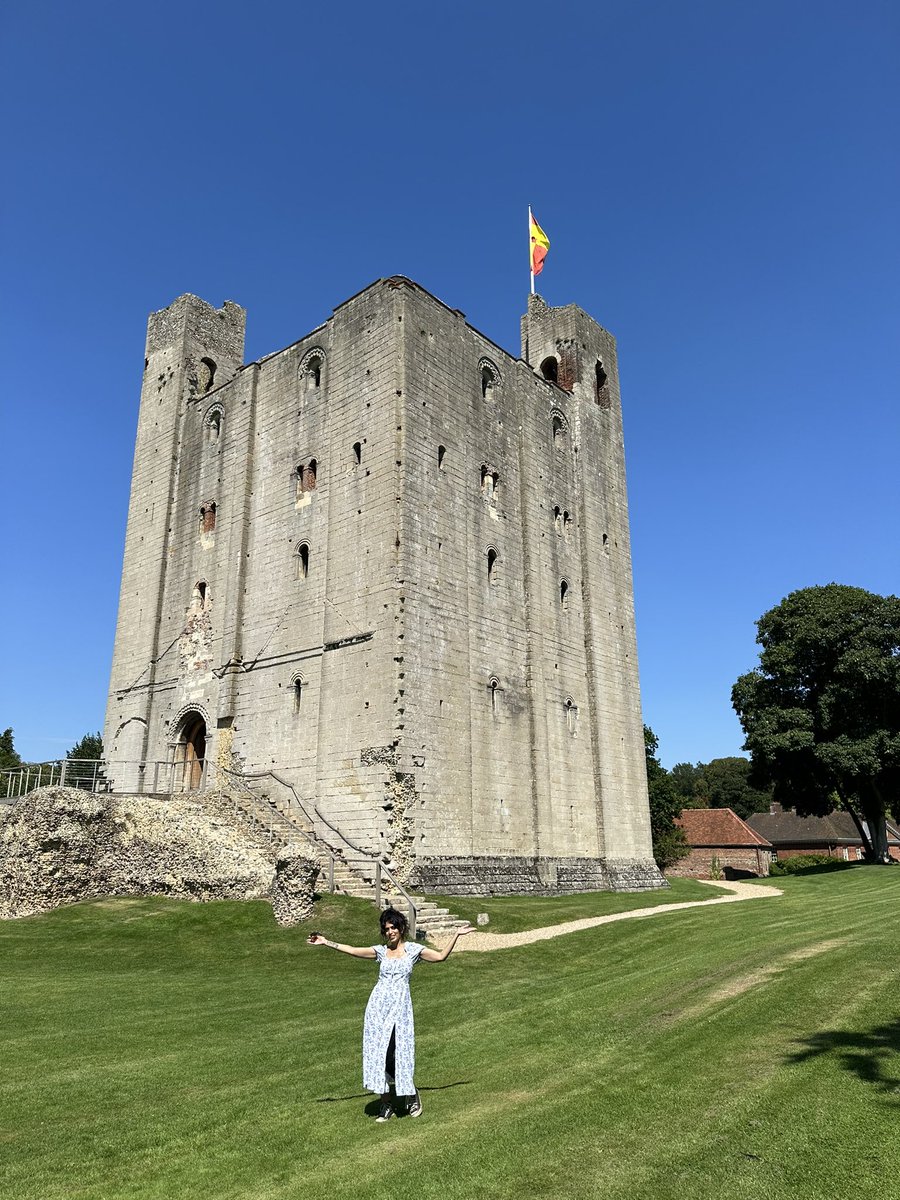 Lisa Emily Wakely tweet media