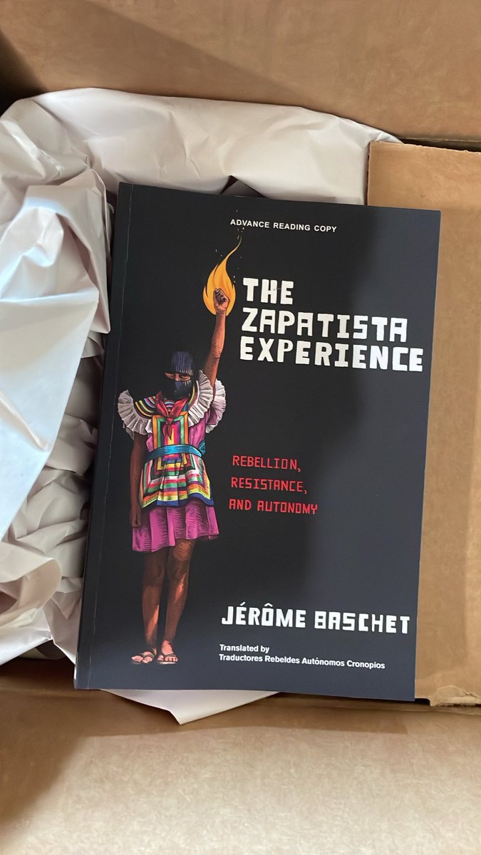 Galleys of The Zapatista Experience are in 🔥📚
By Jérôme Baschet and translated by Traductores Rebeldes Autónomos Cronopios, a group of US-based, radical translators.

Publishes on September 24th and available for pre-order now ➡️ akpress.org/the-zapatista-…
