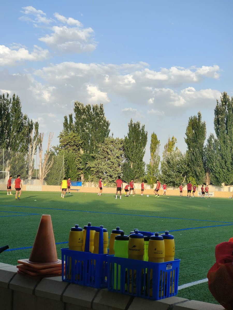 Seguimos ejercitandonos para la pretemporada, está vez en elcampo de fútbol del <a href="/CDMurchante/">CD Murchante</a> .

Desde el club les agradecemos dejarnos sus instalaciones para poder llevar a cabo nuestros entrenamientos. Muchas gracias!!

#aúpaaluvión #pretemporada #cascante