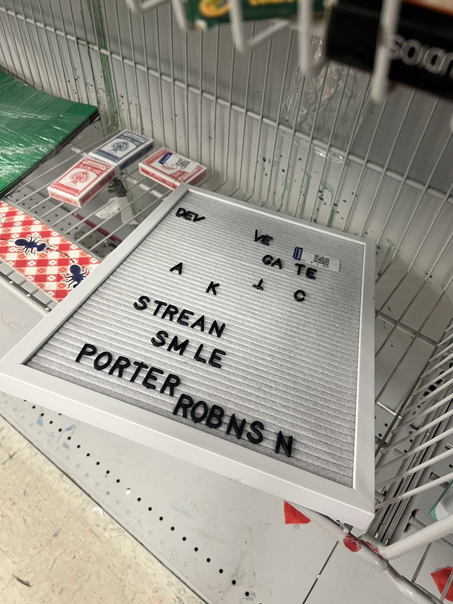 just spreading the good word <a href="/porterrobinson/">porter robinson</a>