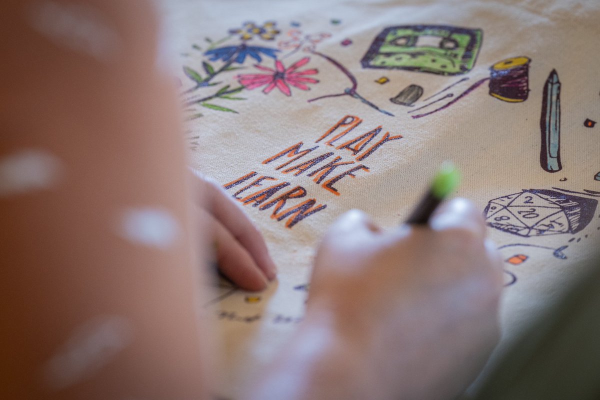 PlayMakeLearn tweet media