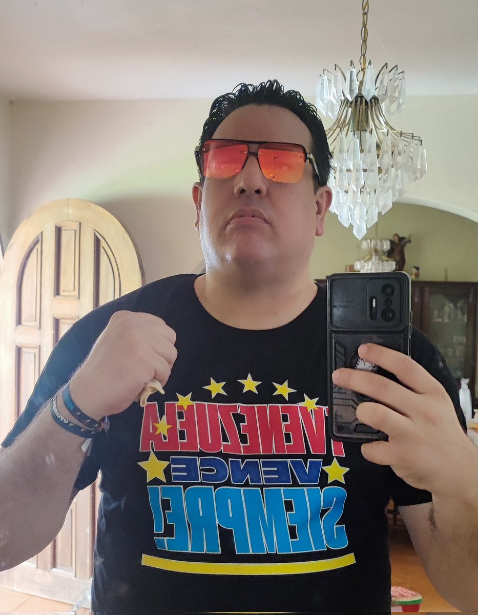 SanojaReinaldo's tweet photo. Aquí estamos en #ModoCombate para defender la patria.
Los que amen la patria vengan conmigo 🇻🇪RP❤️ https://t.co/2y9oHEHT5o