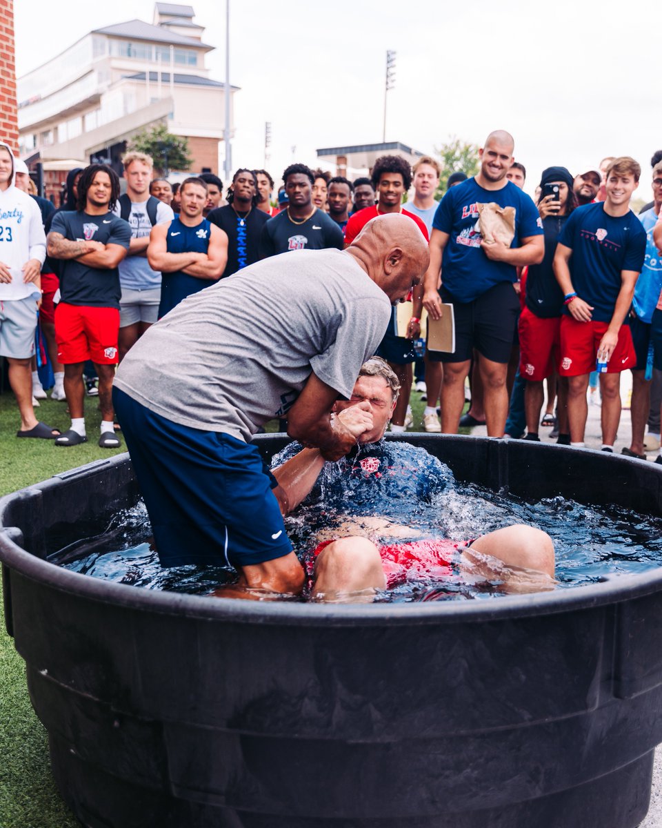 LibertyFootball's tweet image. raised to walk in newness of life