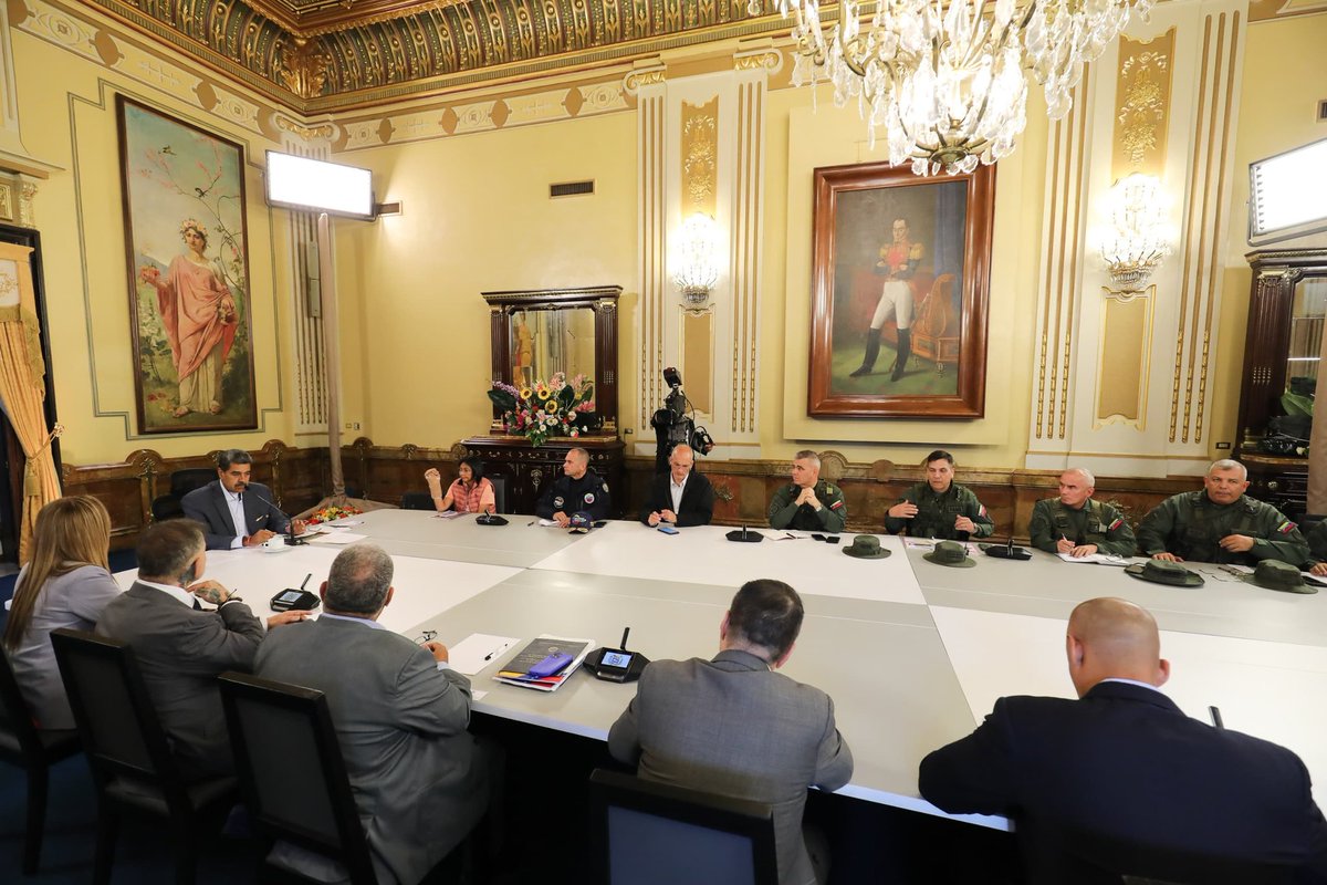 #30Jul || Participamos en reunión conjunta del Consejo de Estado y el Consejo de Defensa de la Nación, encabezado por nuestro Presidente Constitucional de la República Bolivariana de Venezuela y C/J de la FANB Nicolás Maduro Moros.