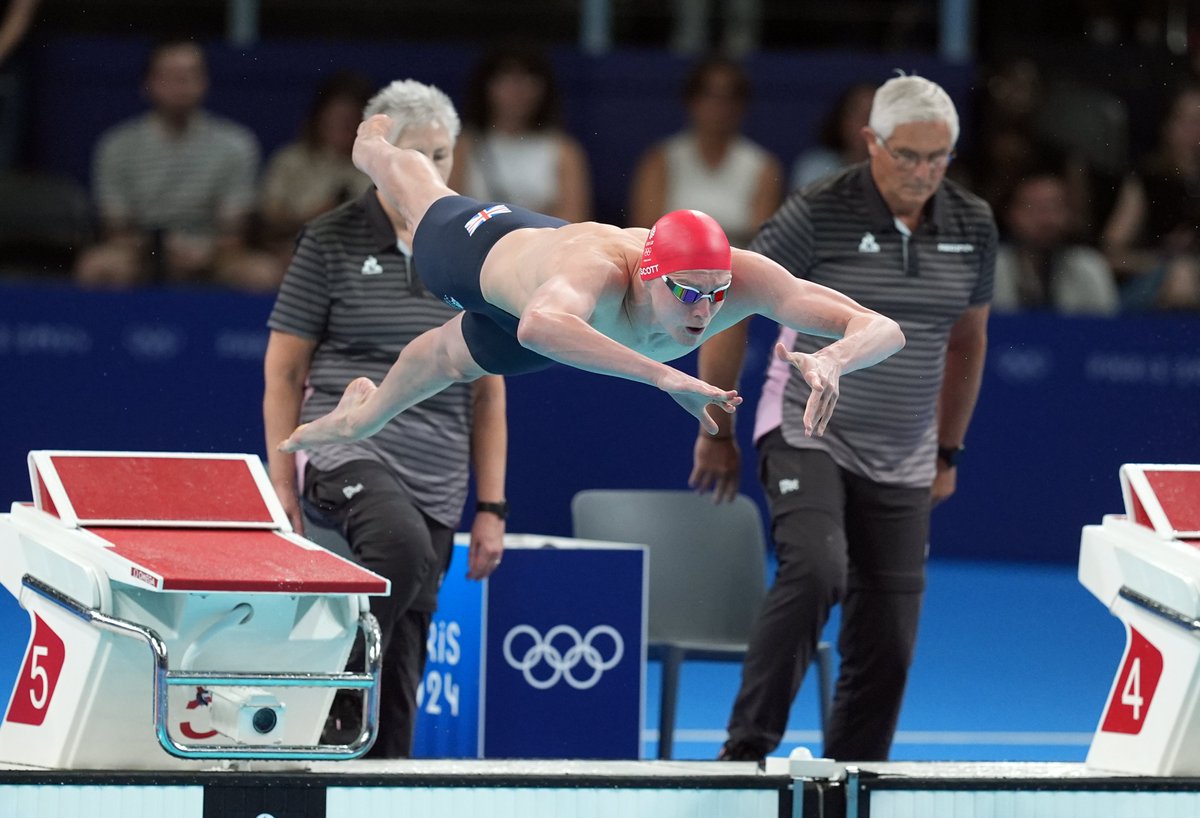 ScotNational's tweet image. Scottish athlete Duncan Scott has won a gold medal at the Paris Olympics 🥇

Scott won the men's 4 x 200m freestyle relay alongside Team GB's James Guy, Tom Dean and Matt Richards 🏊