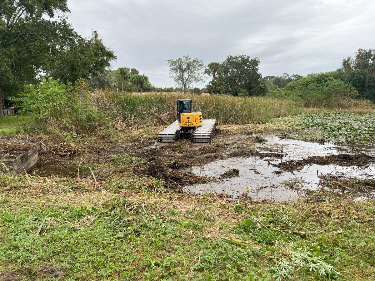 WetlandEquip's tweet image. Lots of Grass to Cut
#brushcutter
#treetrimmer
#maintenance
#drainage
#dewatering
#waterway
#ROW
#infrastructure
#buggylife
#amphibiouslife
#amphibiousexcavator
#amphibiousbuggy
#amphibiousequipment
#swampexcavator
#swamplife
#wetlandequip
@Wetlandequip
wetlandequipment.com