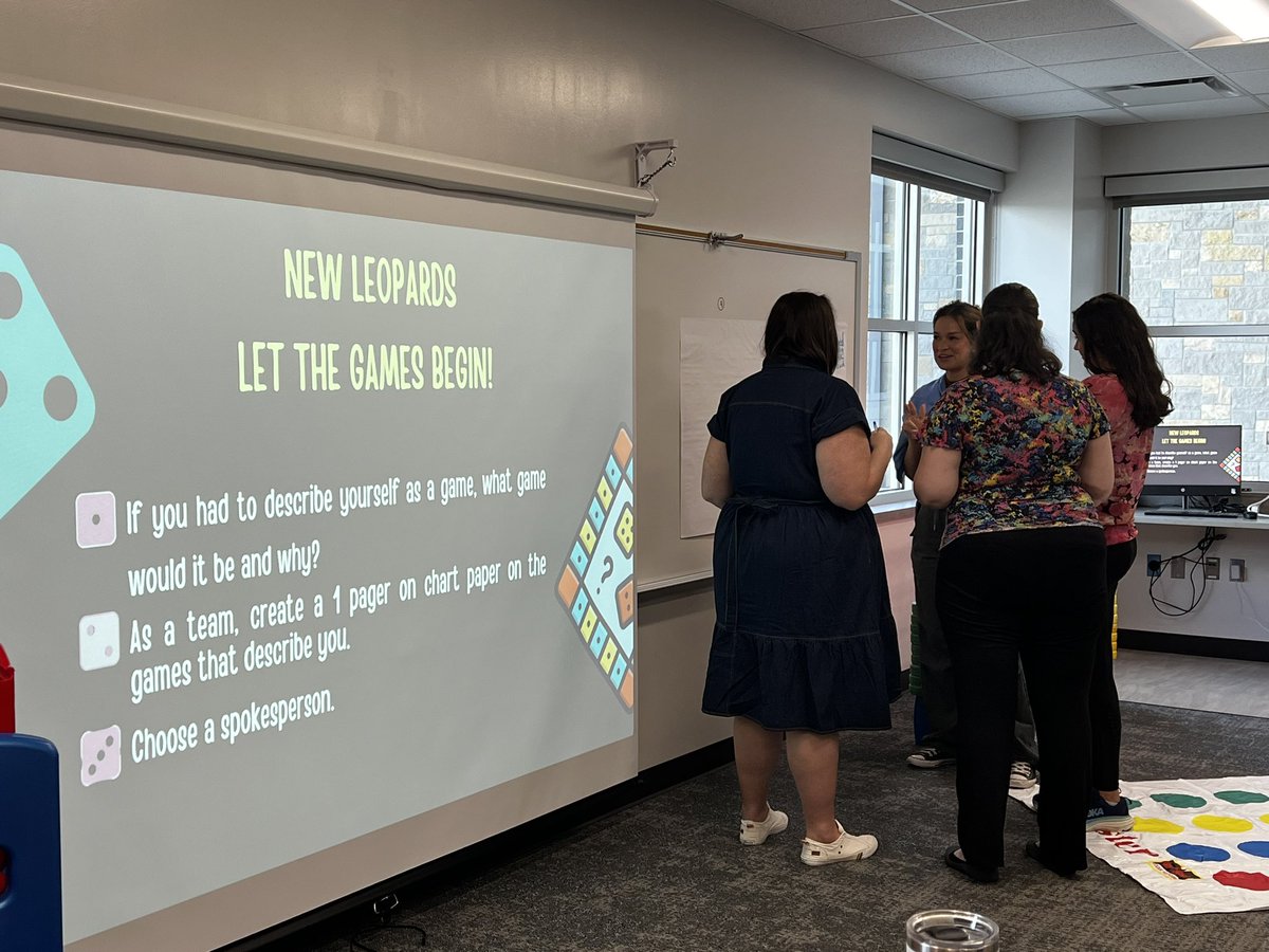 TymeacoC's tweet image. Today we hosted our new @OLE_Leopards  and collaboration was in full effect!! I’m looking forward to amazing things this school year! #LeonardLeopards #LeadingAndLearning