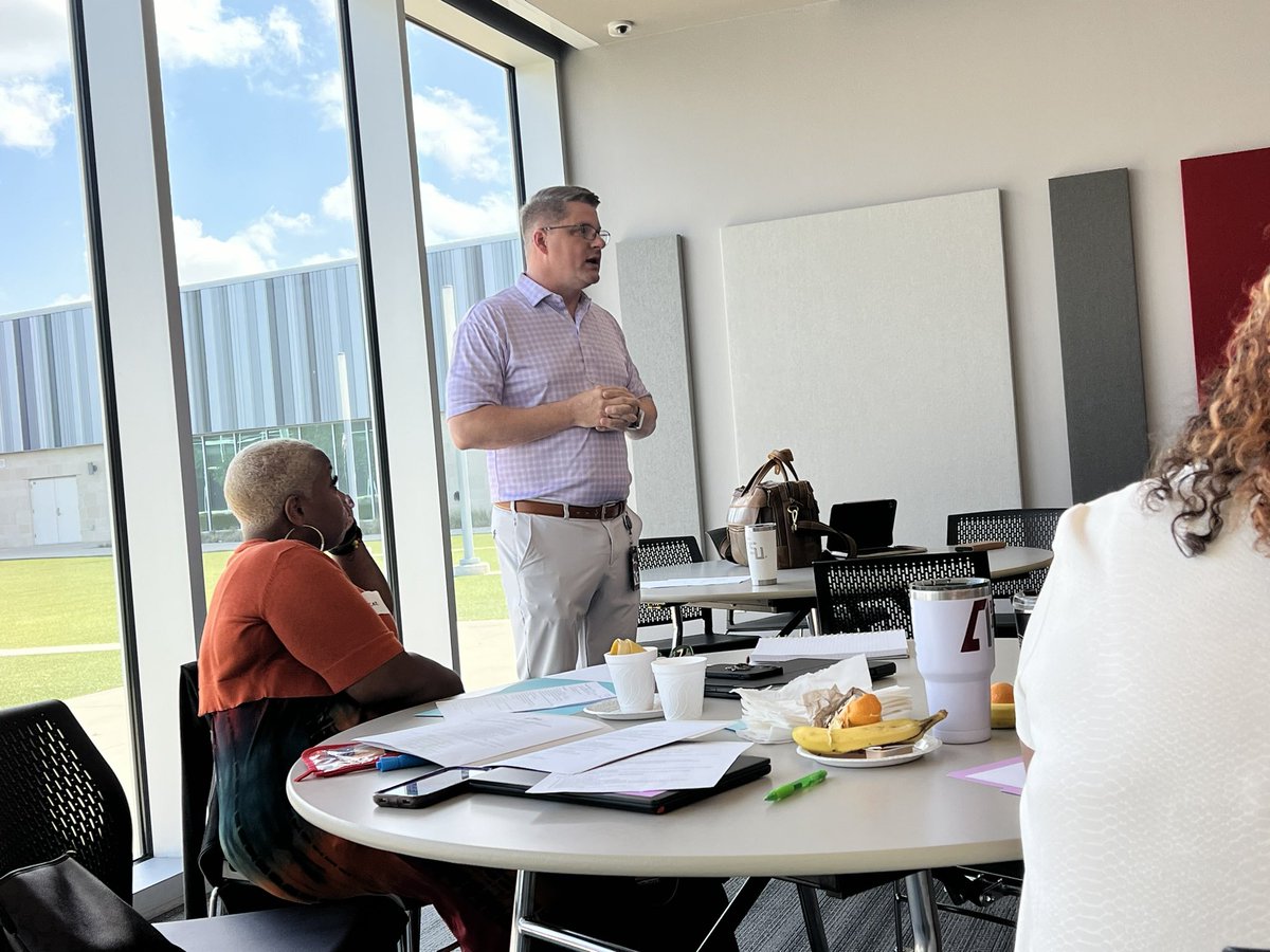 BRJCTE's tweet photo. It was a great day at BRJ! New Professionals Orientation was a hit! From the interactive sessions with our mentors and mentees, to our tour and lunch! We are Anchored in Excellence! 
#crowleyprideunified https://t.co/wsg58XJbMr