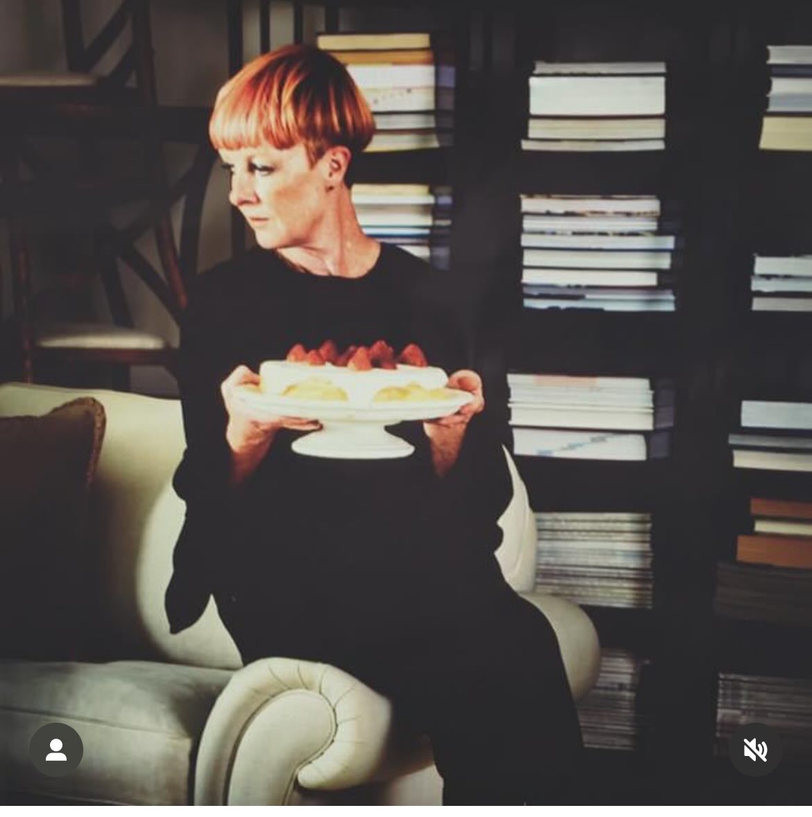 It may have been a while … but I’m back as @rowiesbythesea dining.  catering.  cakes.
More to come!  Watch this space! X.