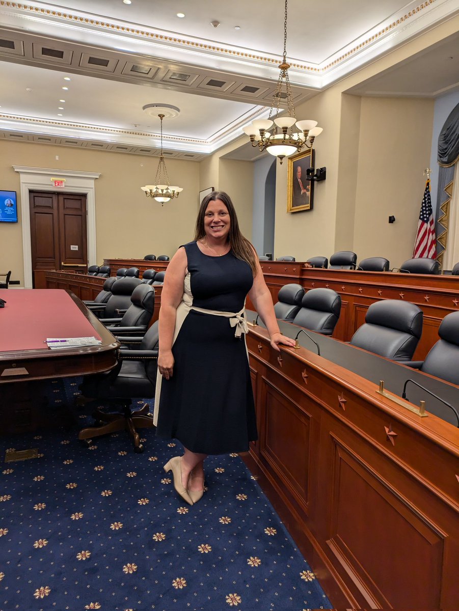 A great day in DC sharing the outcomes of our HELLO grant funded DODEA. Thankful for the opportunity to support the mission to provide language learning opportunities to all students! <a href="/JNCLInfo/">Joint National Committee for Languages</a> <a href="/dodeagrants/">DoDEA ETAC</a> <a href="/MARACAS123/">Amanda Seewald #TeachSDGs</a>