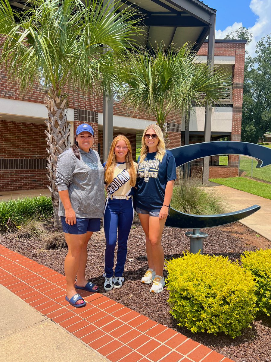 Had a great visit today at Chipola College!! Thank you <a href="/Kelly_Brookins/">Kelly Brookins</a> and Coach Bri for showing me what Chipola has to offer💙🤍 <a href="/chipolasoftball/">Chipola Softball</a> <a href="/stealsoftball/">Southern Steal Softball</a> <a href="/AL_FuryPlatinum/">AL Fury Platinum 2024</a> <a href="/laird14/">Jenny Laird</a> <a href="/SoftballDaphne1/">Daphne Softball</a> <a href="/DHScoachjones_/">Justin Jones</a> <a href="/coach_RichMyers/">Rich Myers</a>