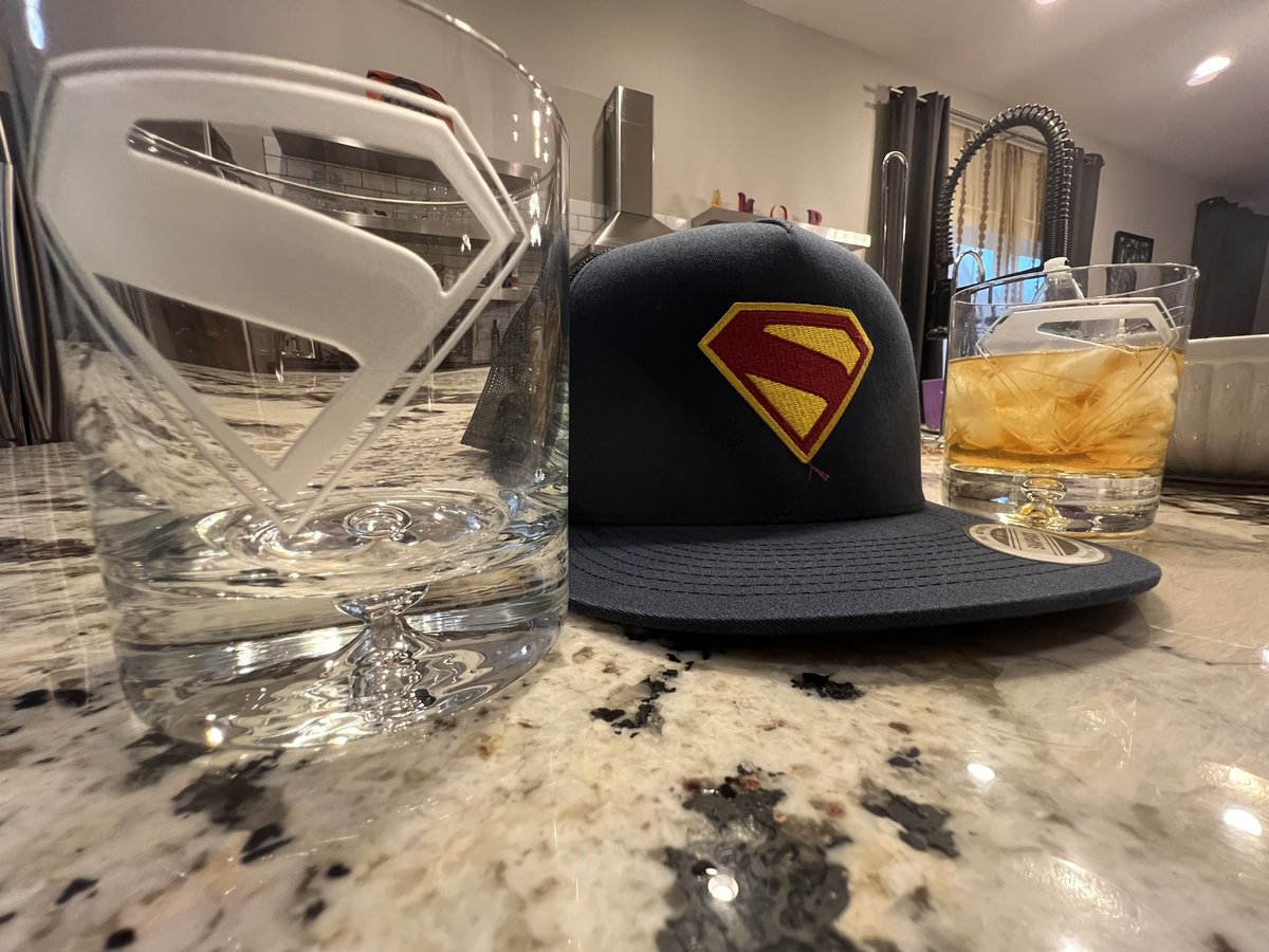 LarsWinther4's tweet photo. Wrap on Superman! https://t.co/ISP7OWKn1F