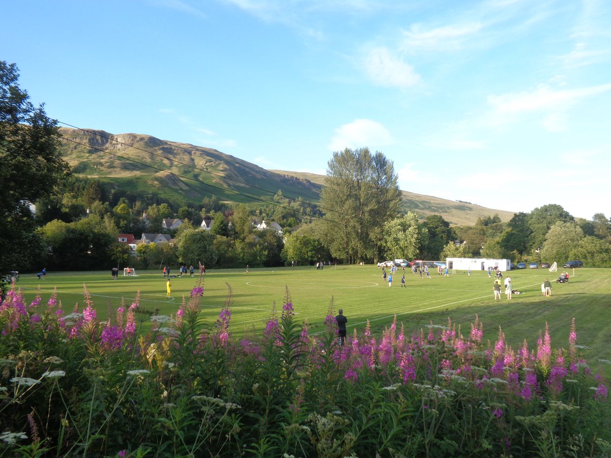 Took in the Blanefield Thistle v Drymen United match at King George V Park tonight in the <a href="/ForthEndrickFA/">Forth & Endrick FA</a> League. Beautiful evening and an excellent game in the most amazing setting. Football in the raw <a href="/NE63exile/">Chris Sanderson</a>  <a href="/scottish_aff/">AmateurFixturesResultsSCO</a>