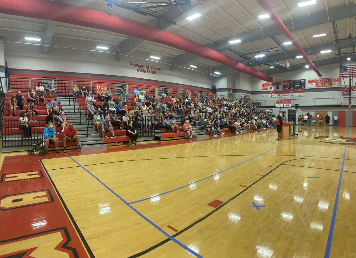 OHS Freshmen Academy Kick-Off!! Incoming 9th graders and their families got to experience a little bit of HS at OHS today. Huge shoutout to <a href="/ZenaHanner80/">zena hanner-buckley</a>  and her team! <a href="/Ooltewah_Live/">Ooltewah High School</a> <a href="/hamcoschools/">Hamilton County Schools</a> #9thGradeSuccess #exit11