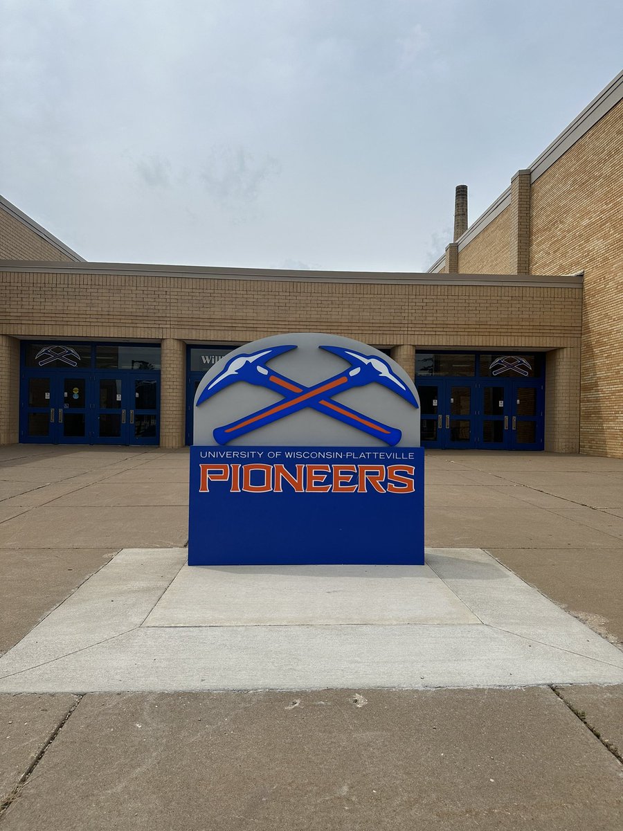 Walter Strait (@walterstrait5) on Twitter photo Thank you to Coach Akita with <a href="/UWPlattTrackXC/">UW-Platteville Track/XC</a> for having me today to see the campus and talk about the program
<a href="/RunYHS/">Yorkville CC/T&F</a> <a href="/StreamlineTF/">Streamline Athletes</a> <a href="/ncsa/">NCSA College Recruiting</a> Thank you to Coach Akita with <a href="/UWPlattTrackXC/">UW-Platteville Track/XC</a> for having me today to see the campus and talk about the program
<a href="/RunYHS/">Yorkville CC/T&F</a> <a href="/StreamlineTF/">Streamline Athletes</a> <a href="/ncsa/">NCSA College Recruiting</a>
