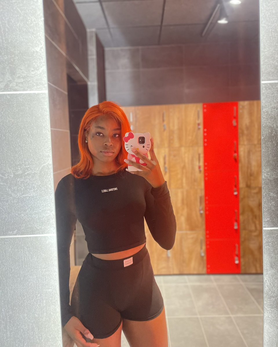 Diamondrays_'s tweet image. Le mode de fonctionnement de cette appli est une énigme éternelle 🧐🤔