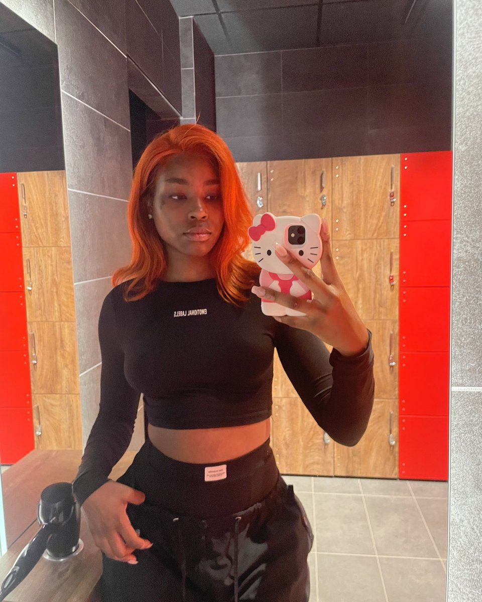 Diamondrays_'s tweet image. Le mode de fonctionnement de cette appli est une énigme éternelle 🧐🤔