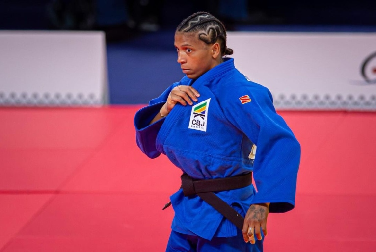saficascombr's tweet photo. FAZENDO HISTÓRIA!

Os Jogos Olímpicos de #Paris2024 bateram recorde no número de atletas autodeclarados LGBTQIA+, com mais de 190 competidores.

O Brasil é o segundo país no ranking com 30 atletas, sendo 27 mulheres 💚💛 https://t.co/1bXKNedUoS