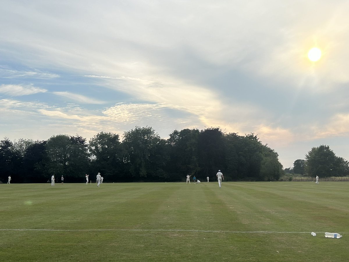Great day at <a href="/NorthRunctonCC/">North Runcton CC</a> today, sun was out, the beer flowed. Squirrels posted 176, runcton chased down for the loss of 6 wickets. Amazing tea and hosts as always. ☀️🏏🍻