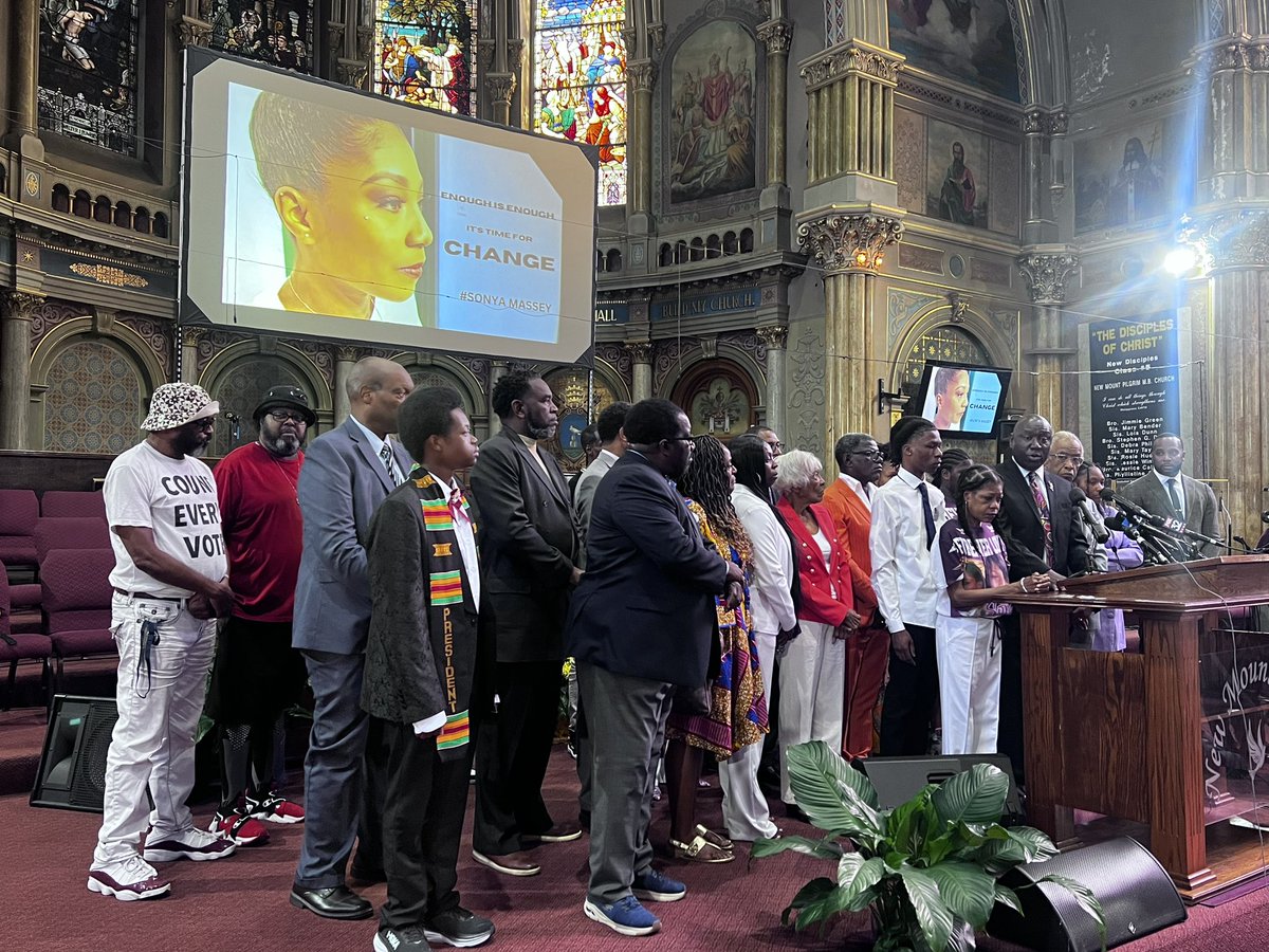 rolandsmartin's tweet photo. The @blkstarnetwork is live at New Mount Pilgrim Church for a news conference with the family of #SonyaMassey @attorneycrump and @TheRevAl. Watch at https://t.co/6bQx99FFpq and on the @blkstarnetwork app. #BlackOwnedMediaMatters https://t.co/Rh8149rFWd