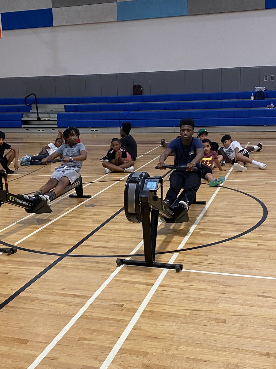 tee time tweet media