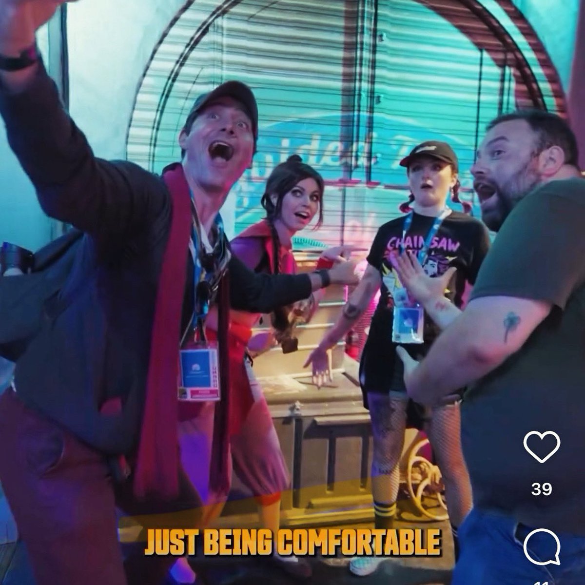 No Latency tweet media