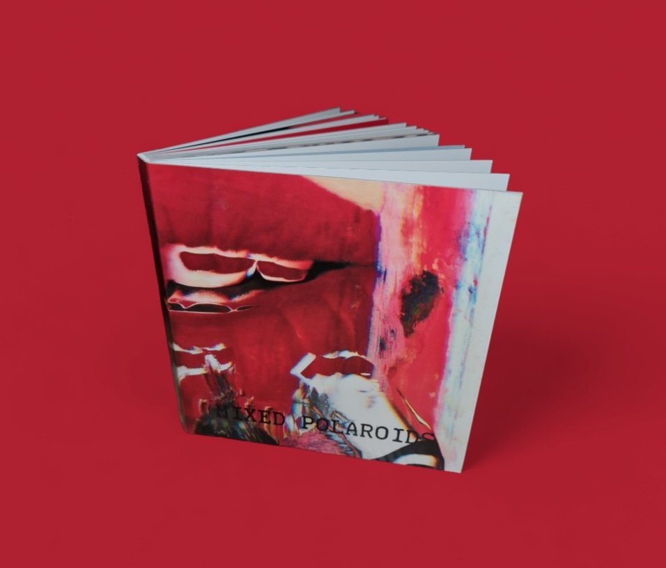 messedupmachine's tweet image. My first Mixed Polaroids book ! A 2022-2023 retrospective in all its glory. 👄❤️‍🩹

14x14cm, flexible sand cover, semi-rigid, 54 pages, glossy finish.  Self produced, made in France.