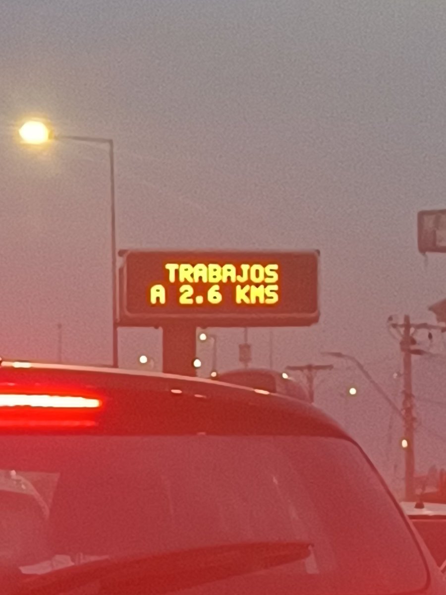 coflagodoy's tweet photo. @Vespucio_Sur cuando van a finalizar los trabajos, cómo es posible que en hora peak hay que estar pegado en un taco,y todos los días en los mismo en la mañana y tarde https://t.co/KdD5VSkAWD