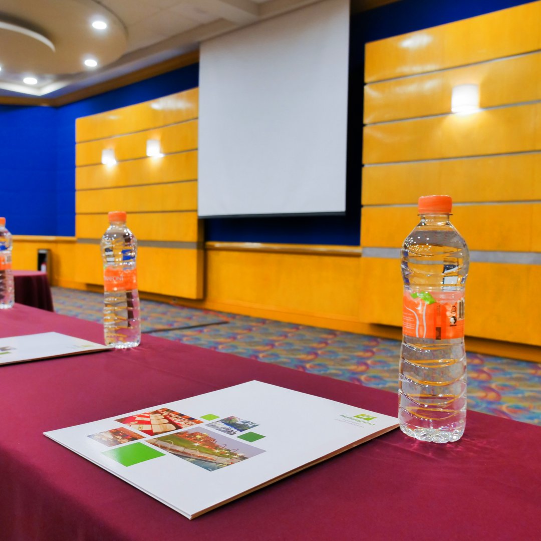 HolidayInnMtyPF's tweet photo. Usa nuestro salón Acero como el auditorio para tus presentaciones 🎤📊

Últimas fechas disponibles a precios outlet 💲🚨 Solicita nuestra disponibilidad en esta liga:
https://t.co/i8CsMqX3TS https://t.co/yNETuvlE1I