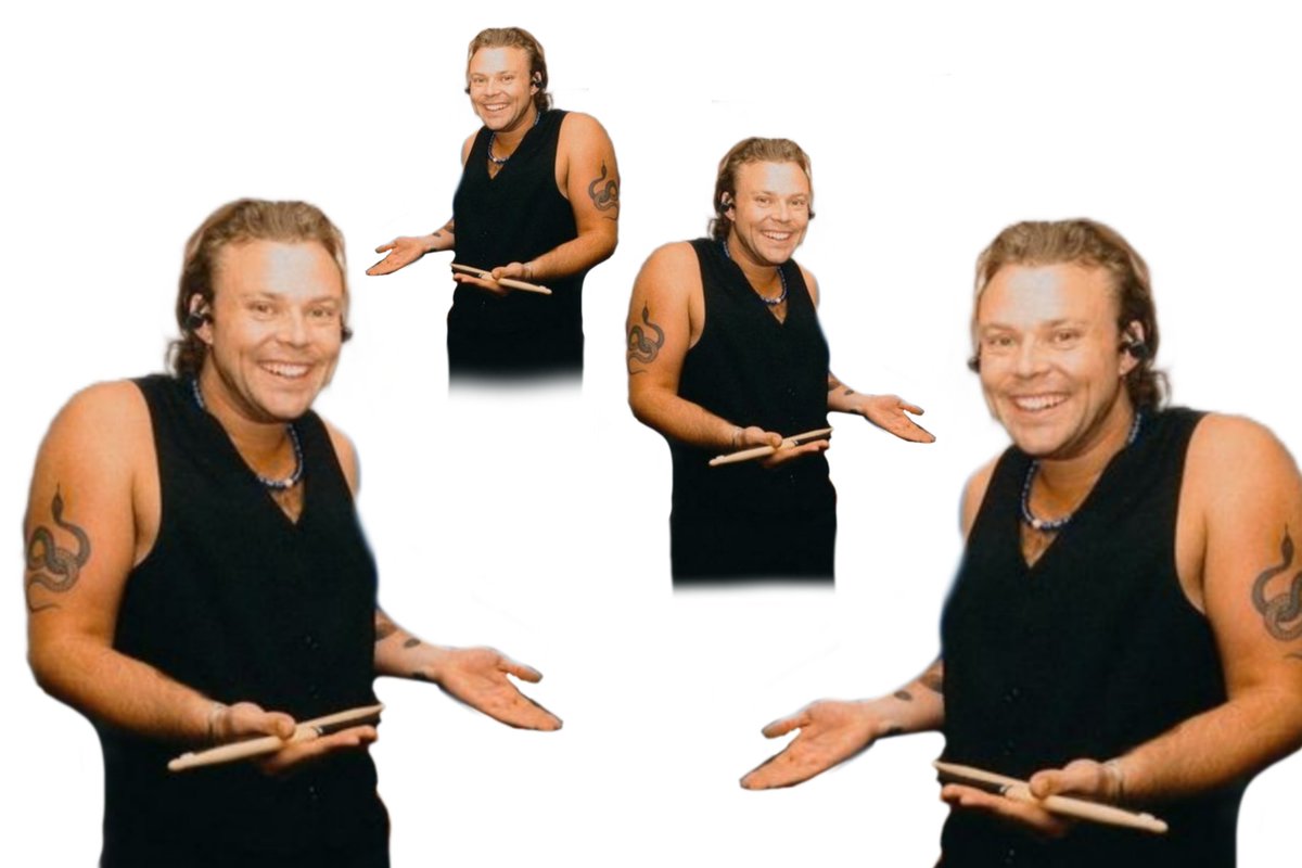 carouselive's tweet photo. 5sos fans: how soon is soon?

5sos: https://t.co/Z8dBGmOzF8