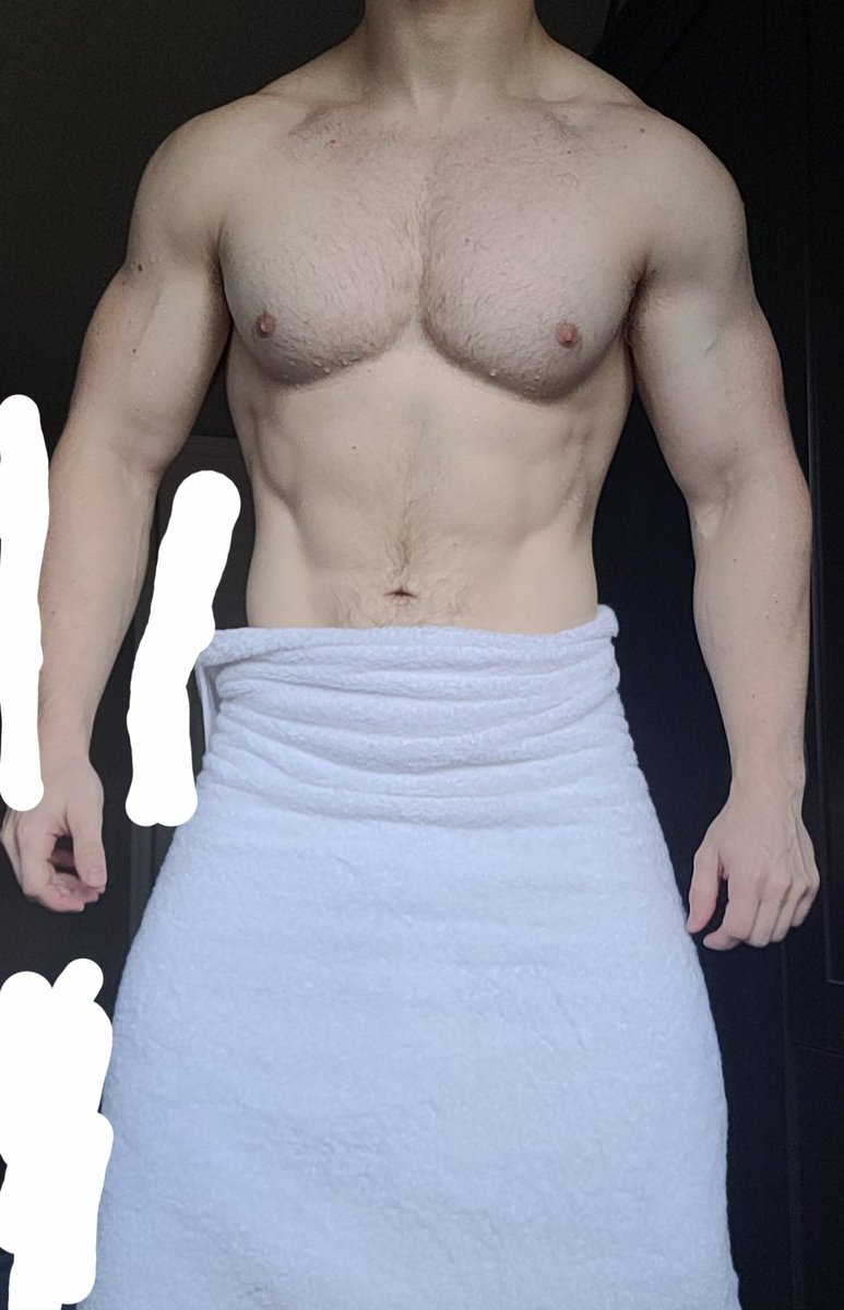 Moink the Chested tweet media