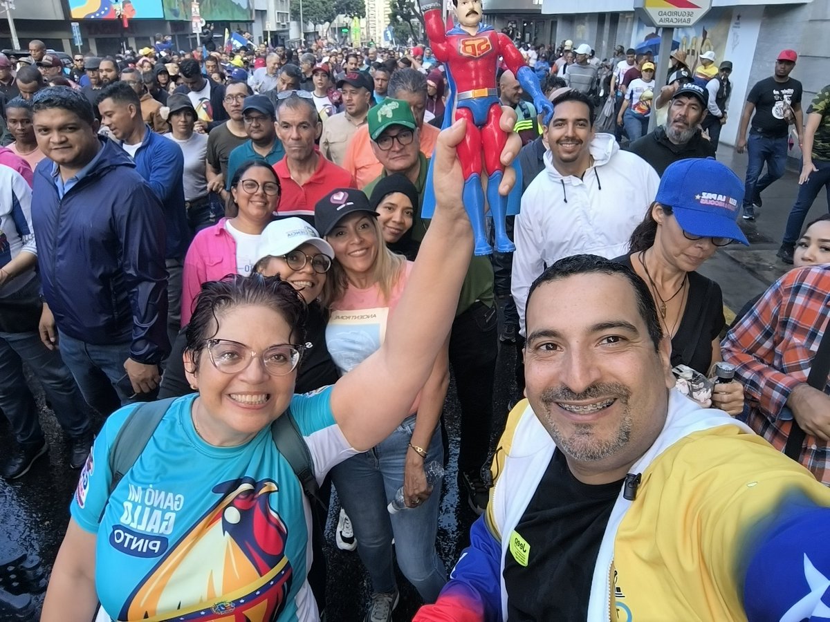 LaRosaInfoVE tweet media